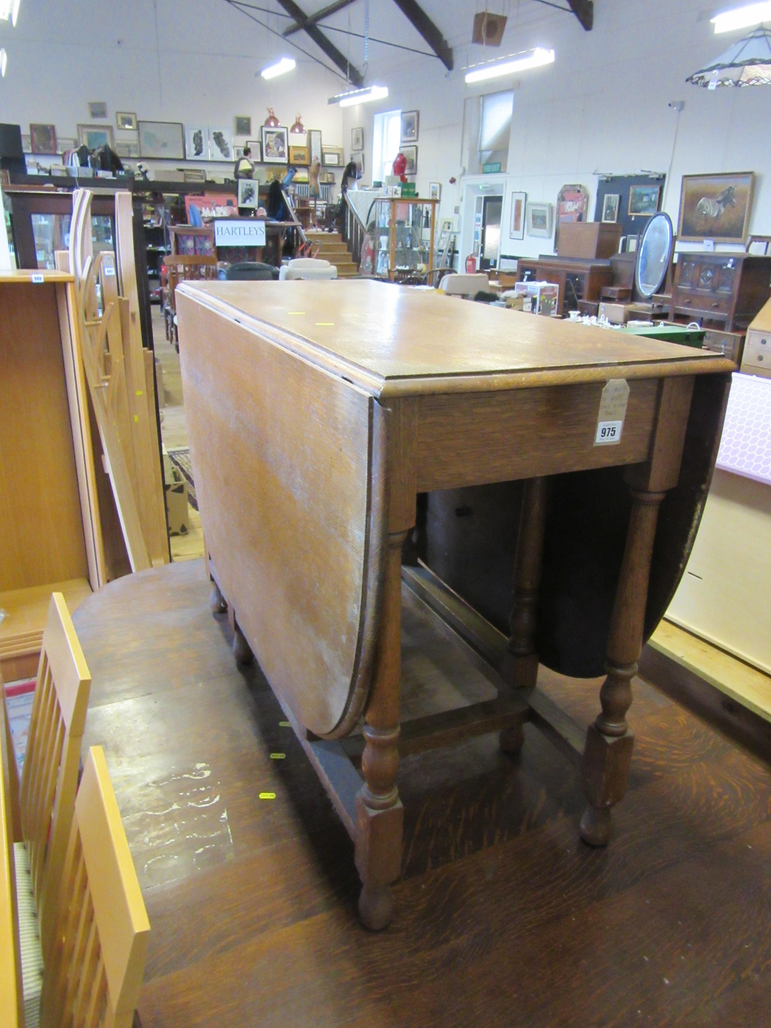 OAK DROP LEAF TABLE Image