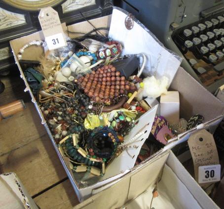 BOX OF COSTUME JEWELLERY Image