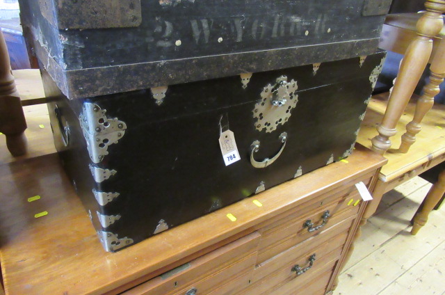 PAINTED BLANKET CHEST Image