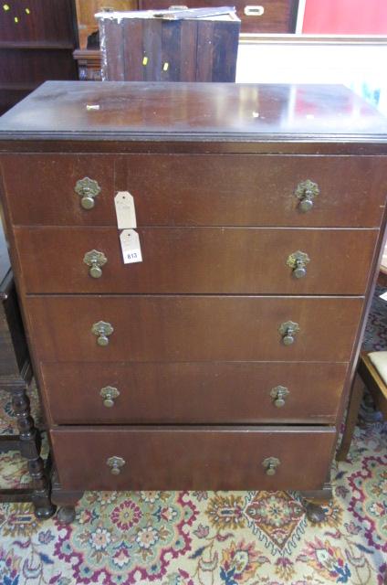 CHEST OF DRAWERS AND A BEDDING BOX Image