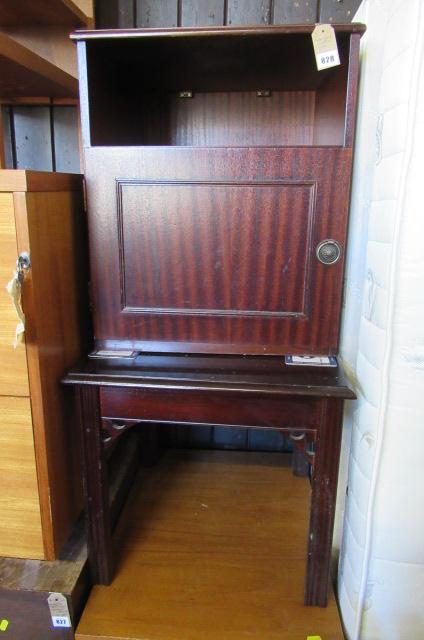 SIDE CABINET AND A COFFEE TABLE Image
