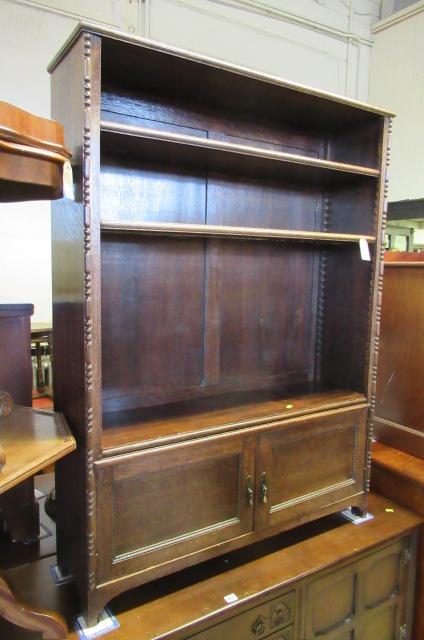 OAK BOOKSHELVES Image