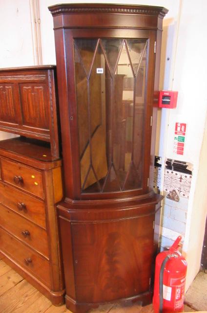 MAHOGANY CORNER CABINET Image