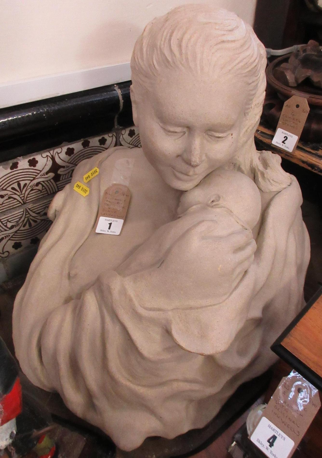 MOTHER AND CHILD SCULPTURE BY DIANE LAWRENSON Image