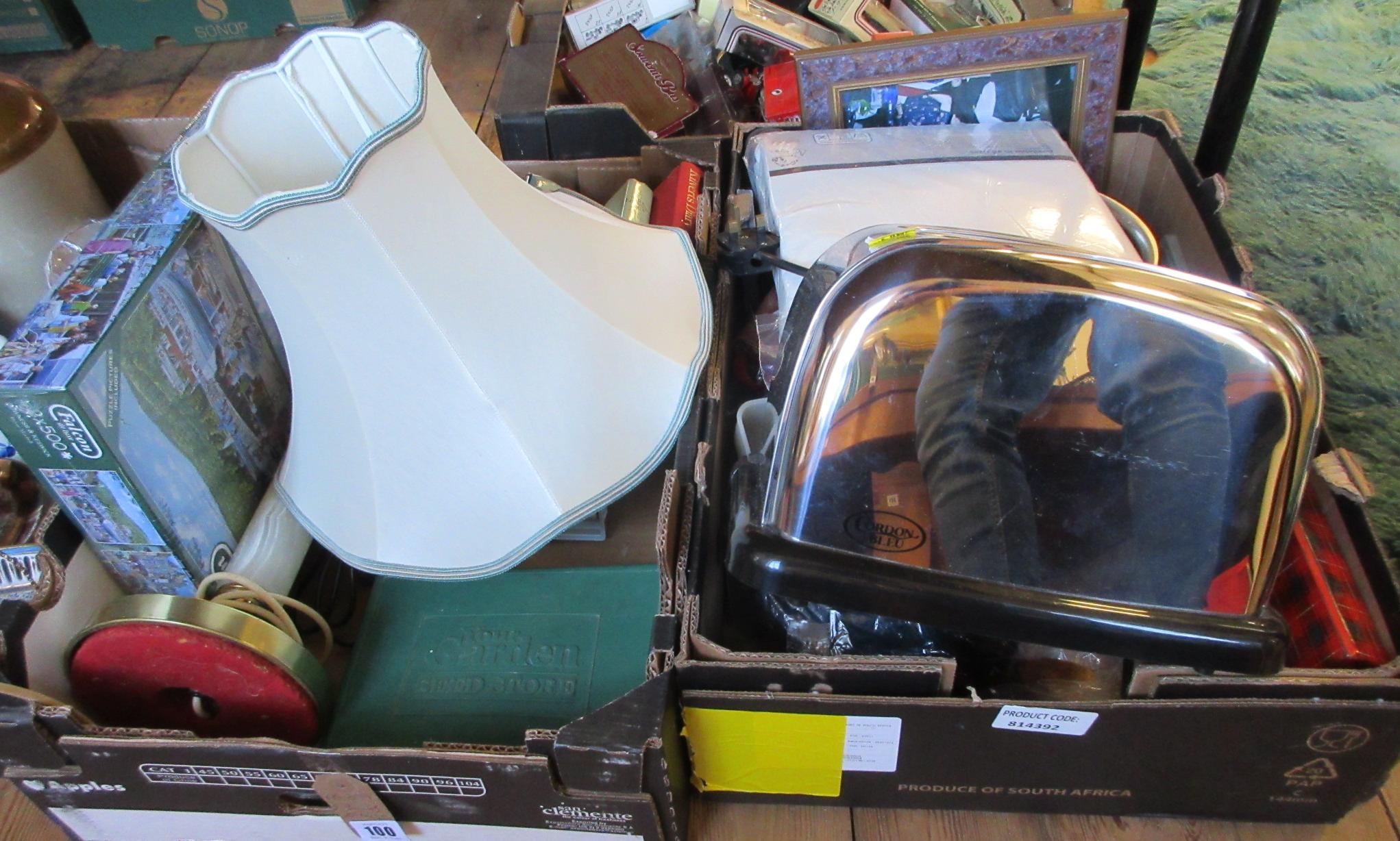 TWO BOXES OF MISCELLANEOUS ITEMS INCLUDING TOASTER Image