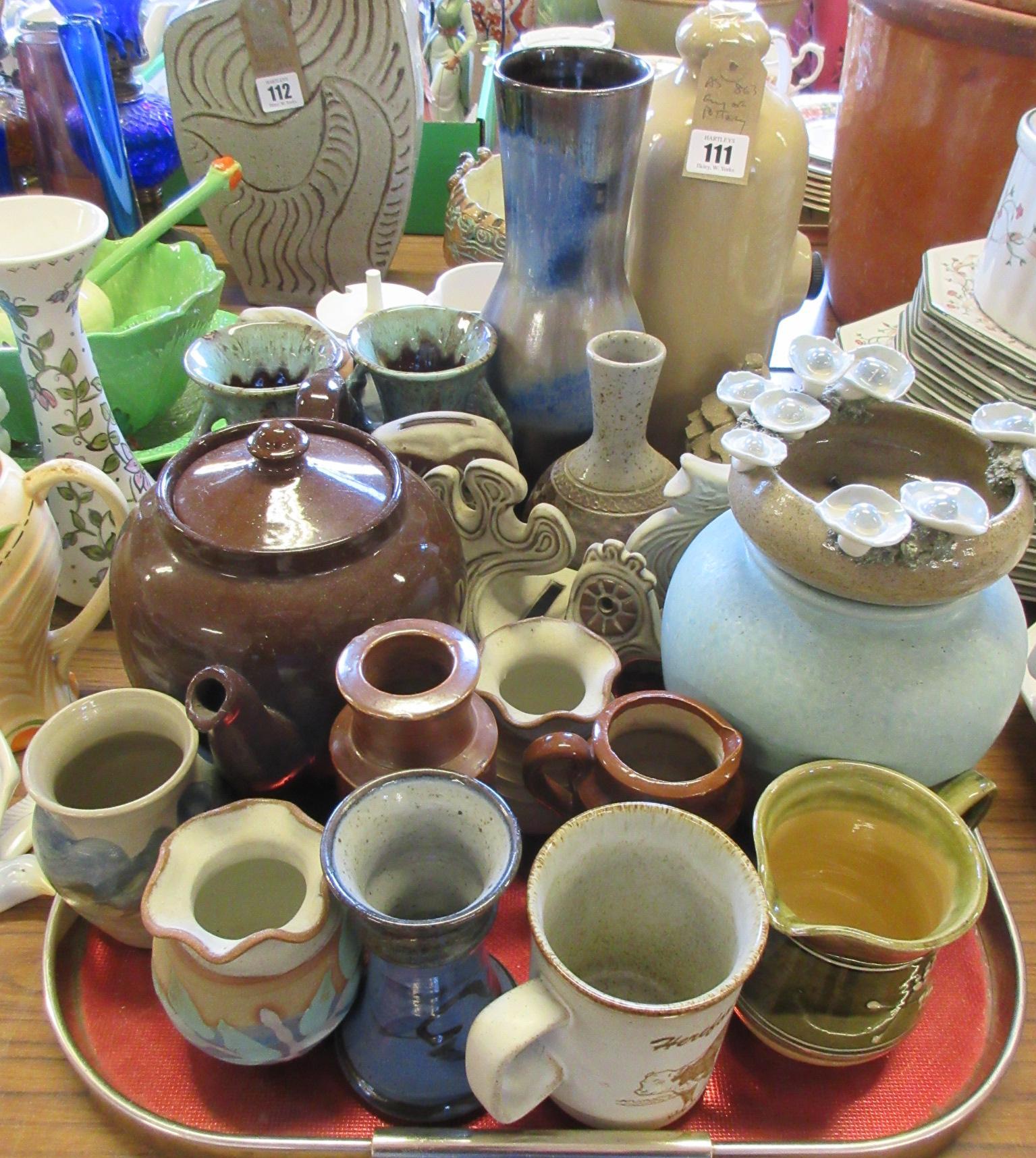 QUANTITY OF POTTERY Image