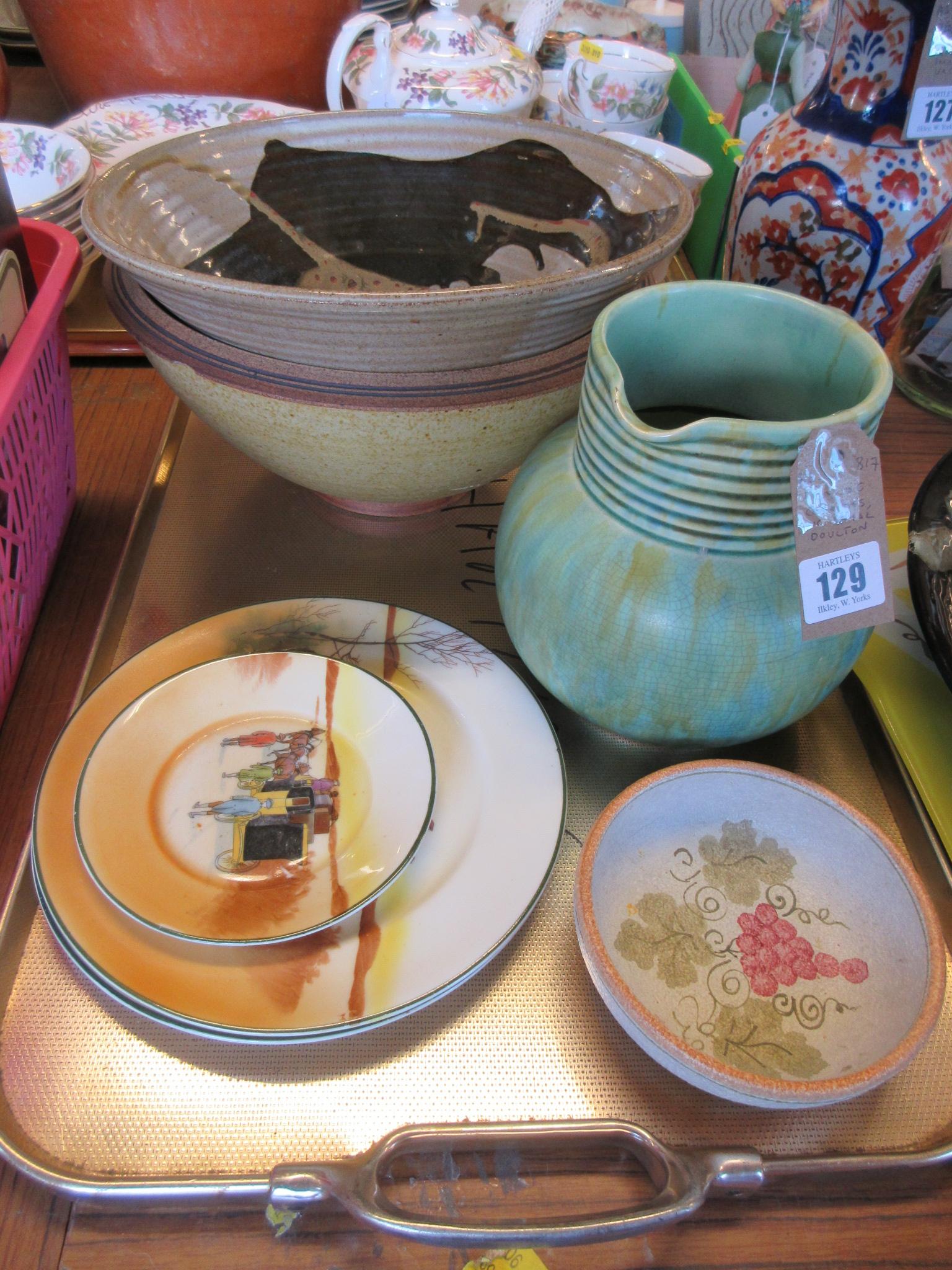 TRAY OF ROYAL DOULTON AND OTHER CERAMICS Image