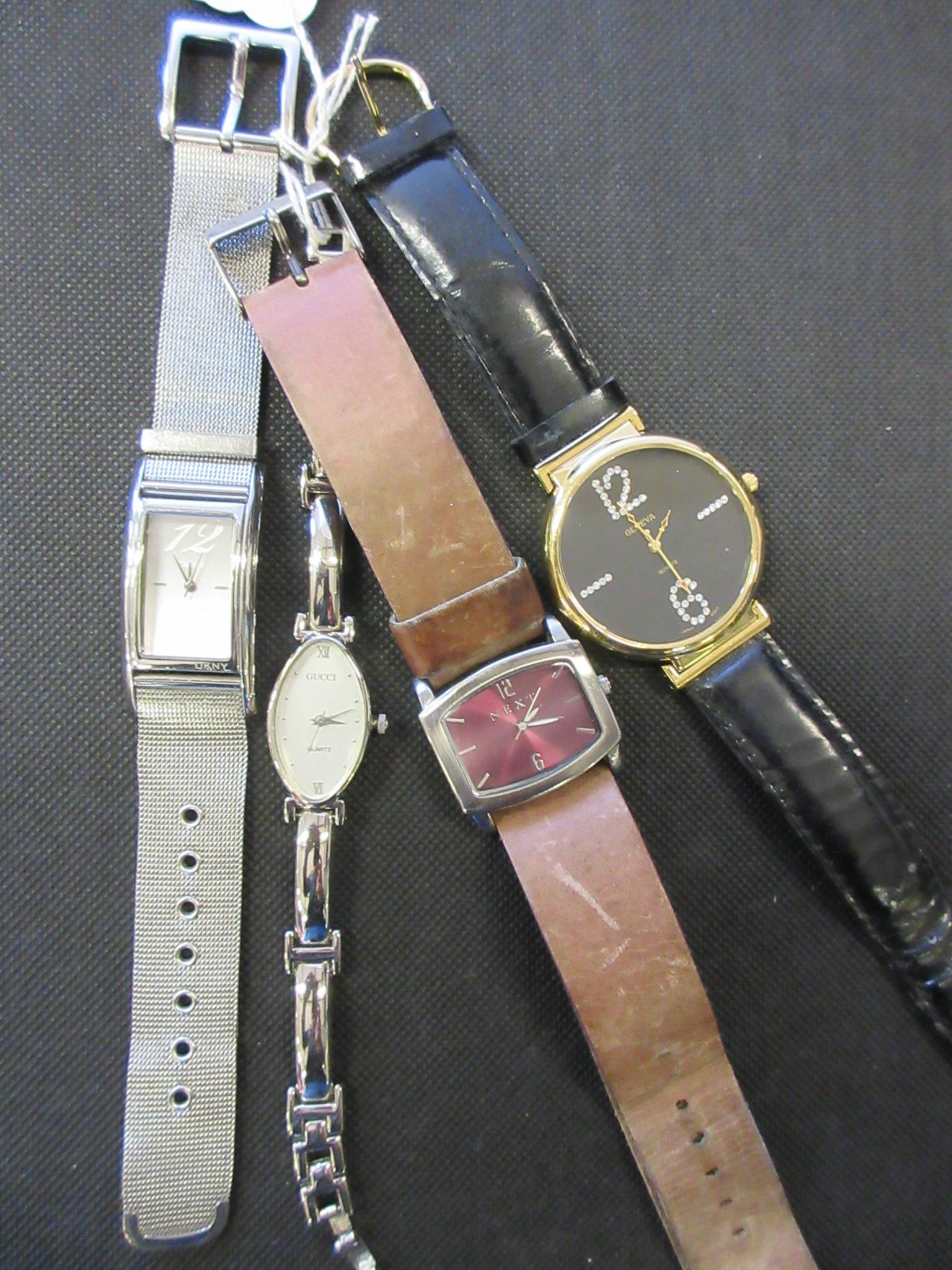 FOUR WATCHES Image