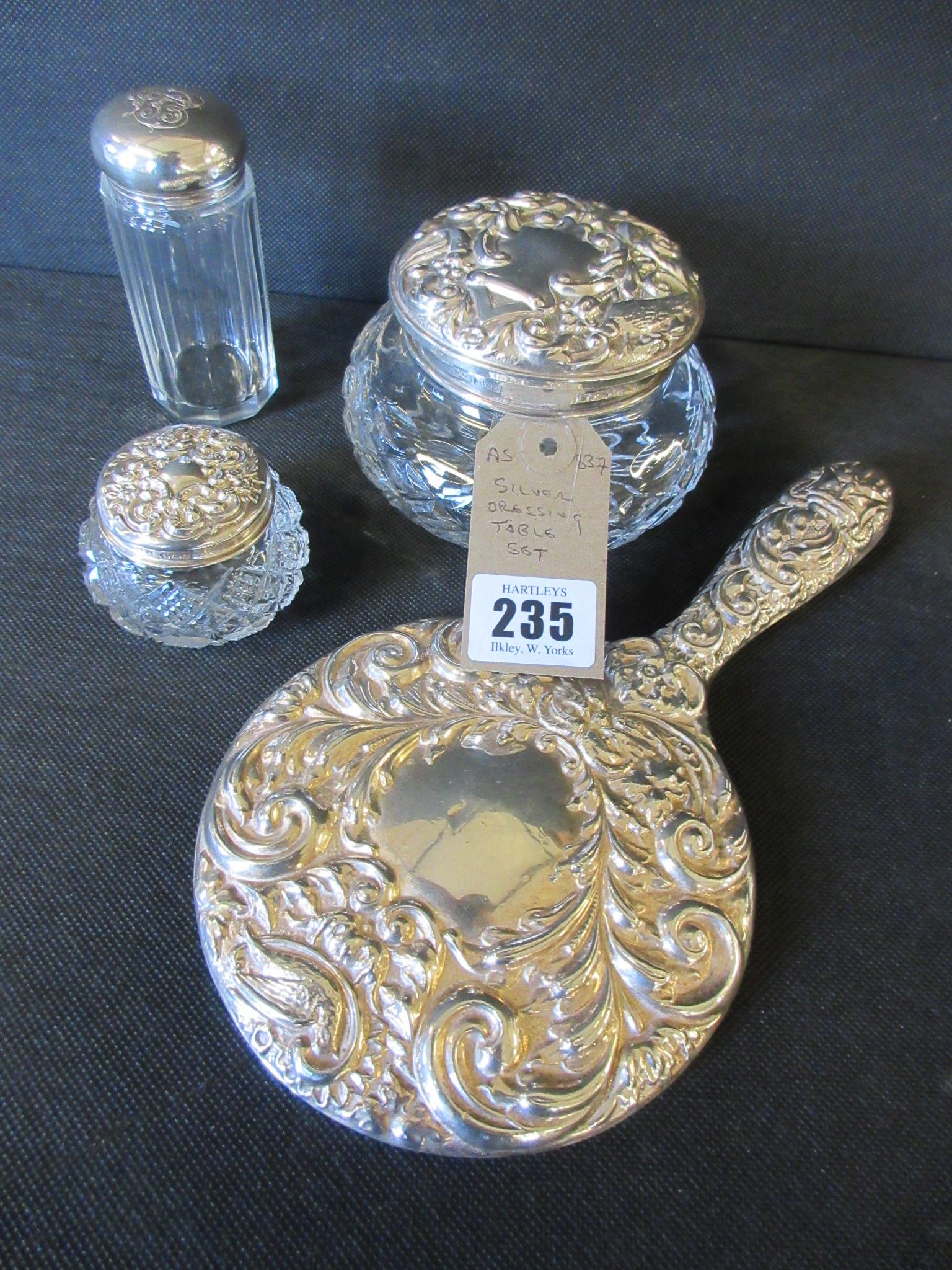 SILVER DRESSING TABLE SET Image