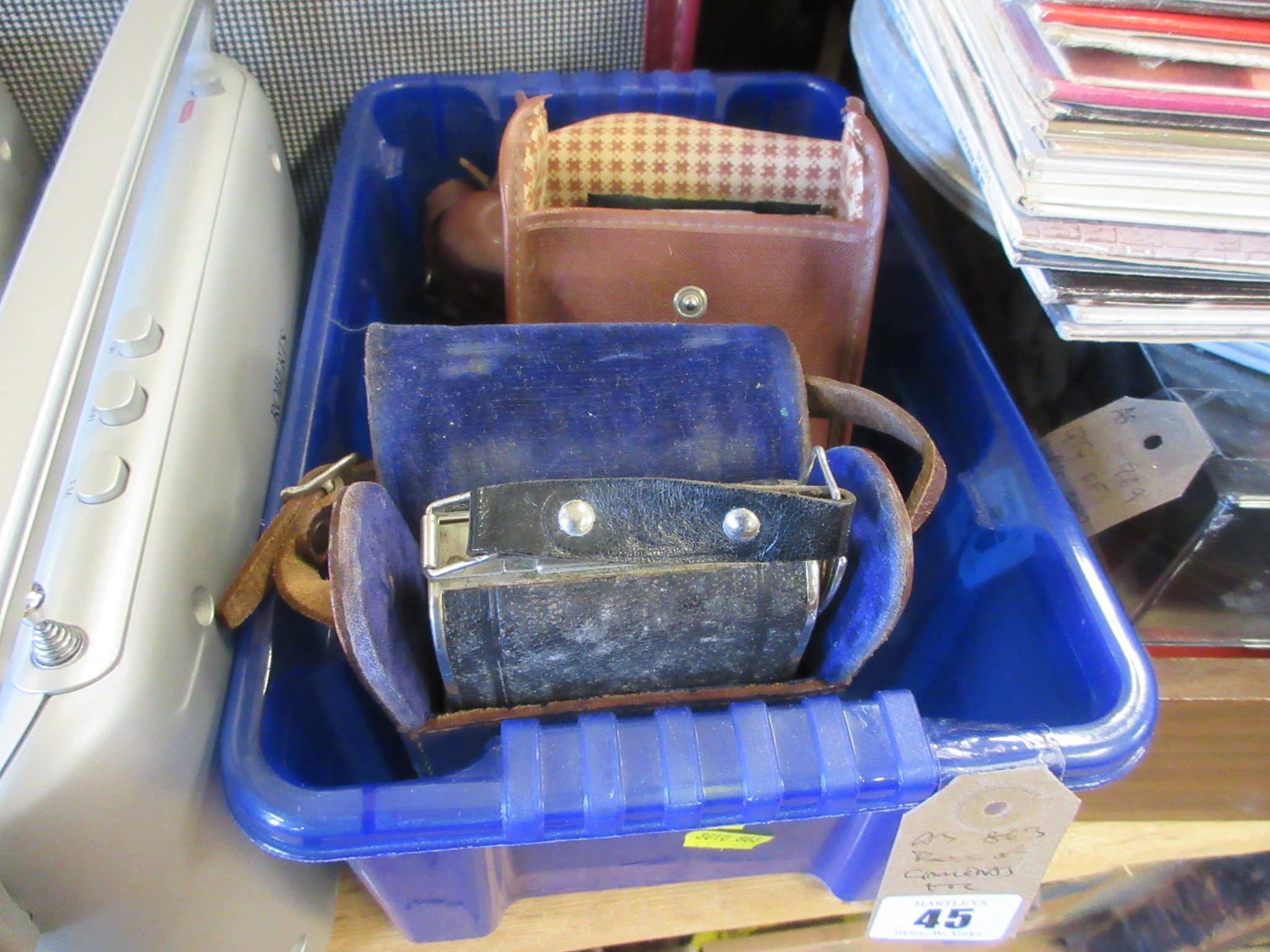 BOX OF CAMERAS ETC Image