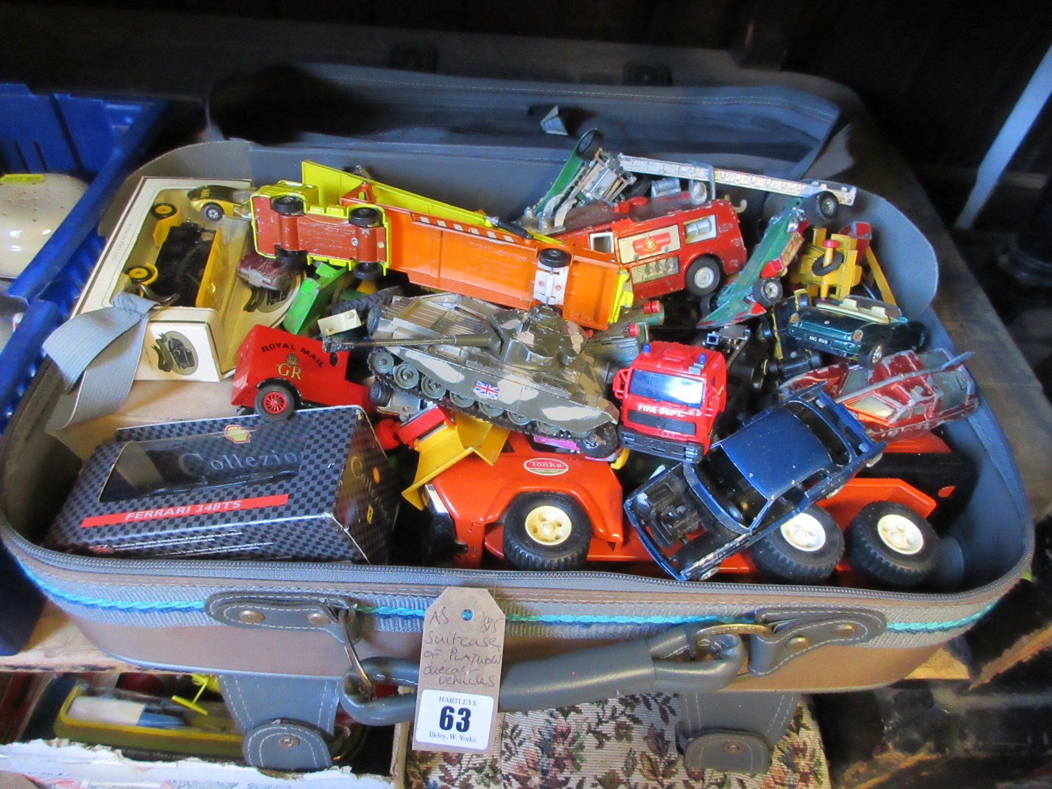 SUITCASE OF DIECAST VEHICLES Image