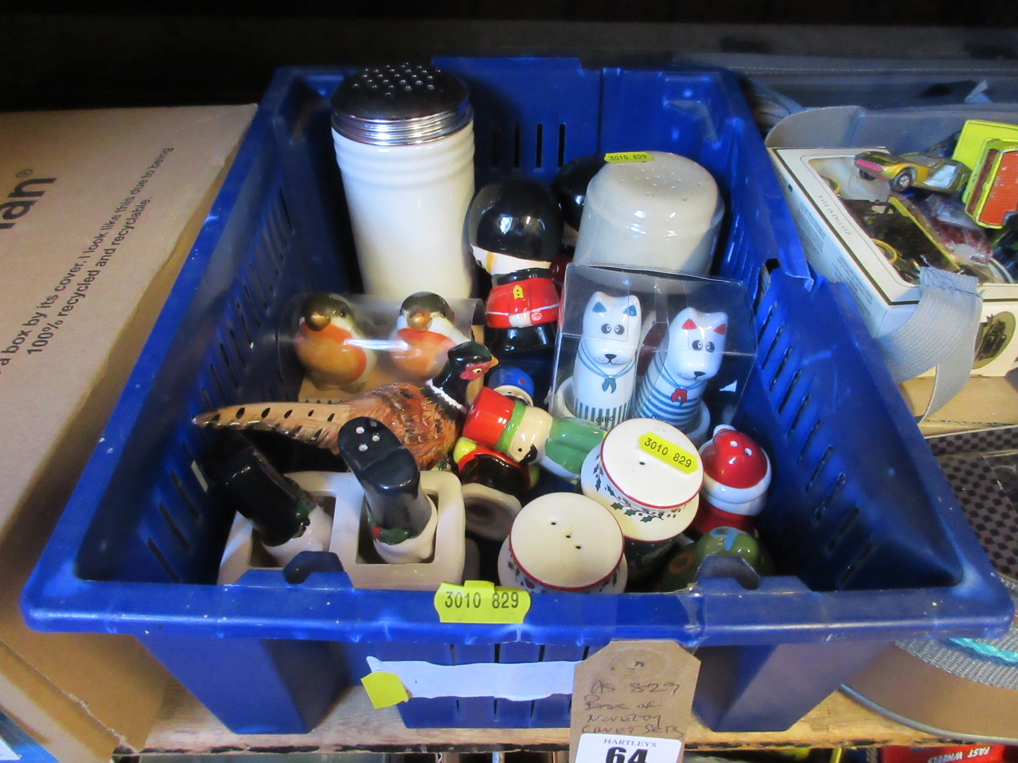 BOX OF NOVELTY CRUET SETS Image