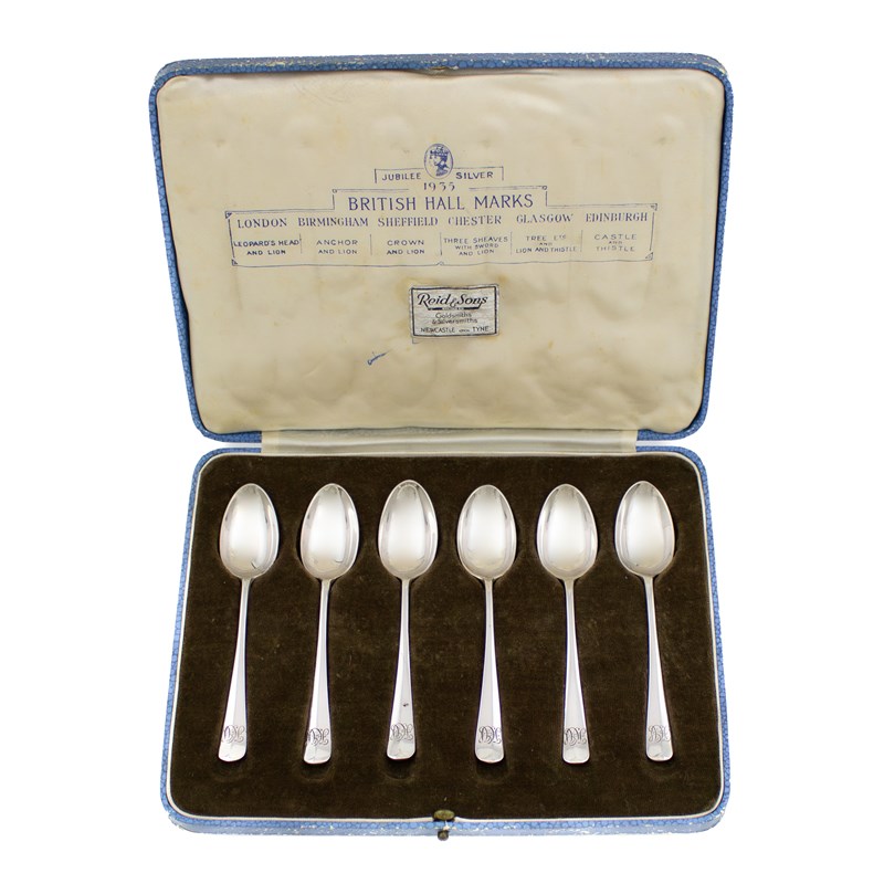 A set of six commemorative silver hanoverian pattern teaspoons ...