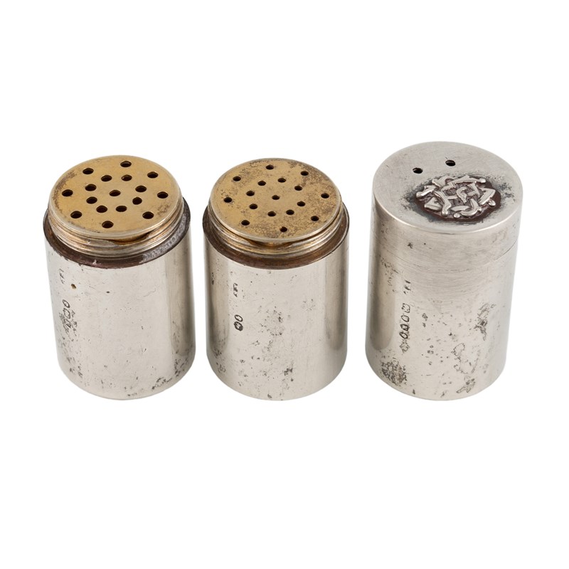 A victorian silver travelling condiment tube, | Woolley and Wallis