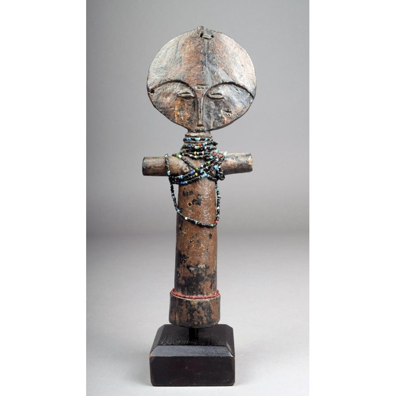 An ashanti akuba doll | Woolley and Wallis