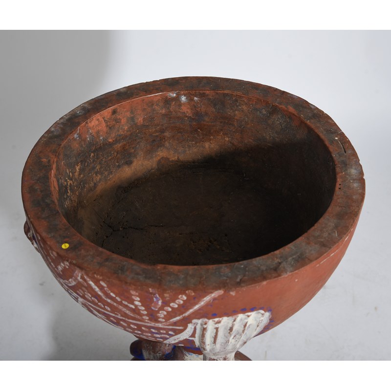 A yoruba shrine bowl arugba shango Woolley and Wallis